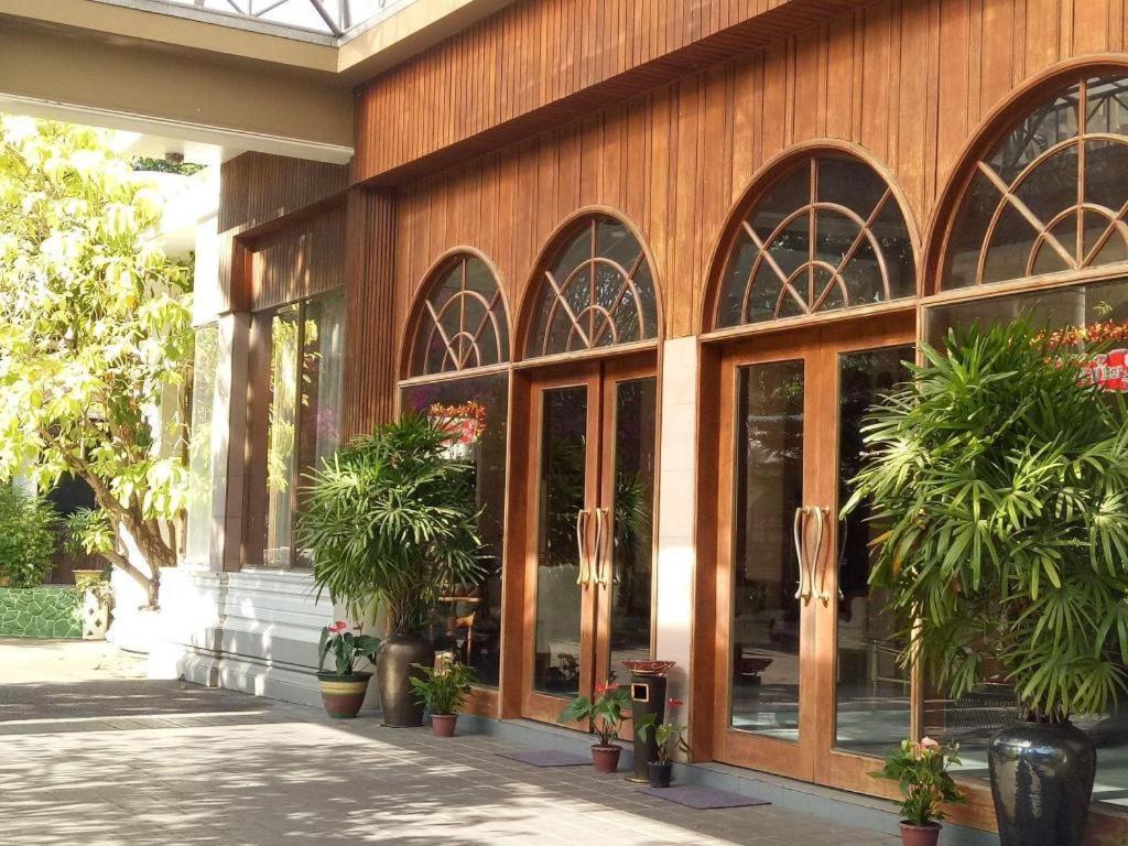 Yuzana Garden Hotel Yangon Exterior foto